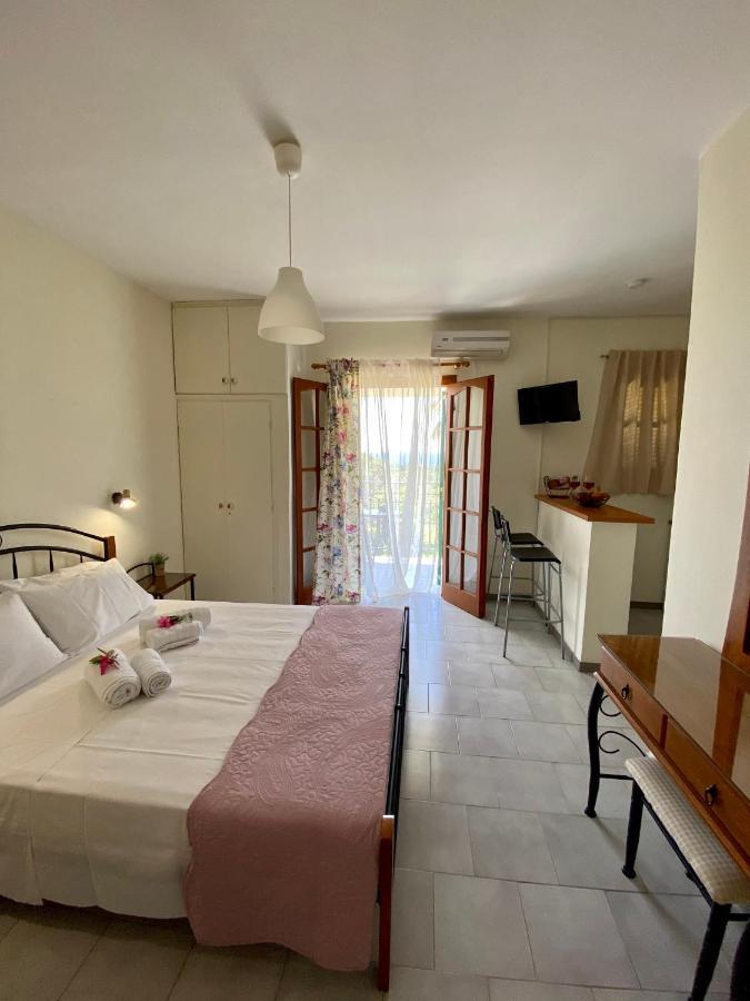 Lemon Tree Apartments A D Argosztóli Kültér fotó